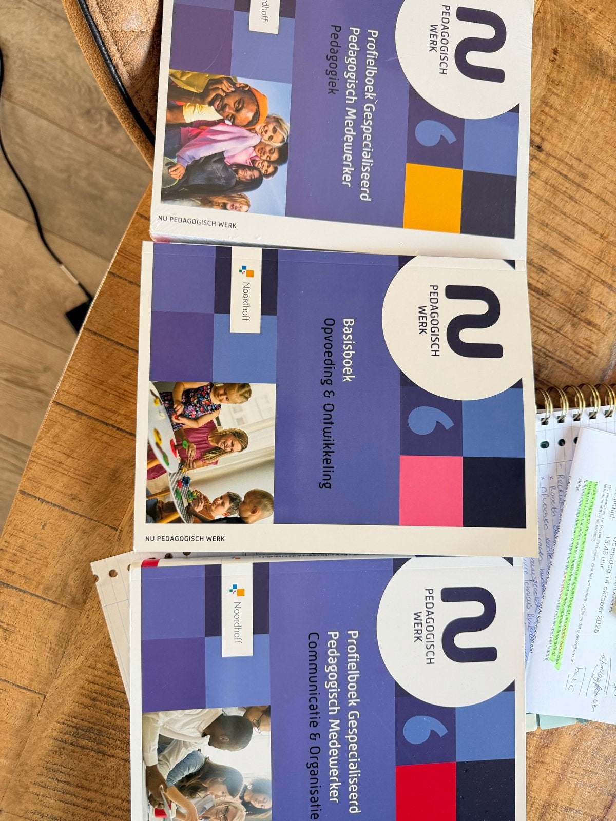 Nu Pedagogisch Werk niveau 4 boeken (set van 3), Boeken, Ophalen of Verzenden, Nieuw, MBO