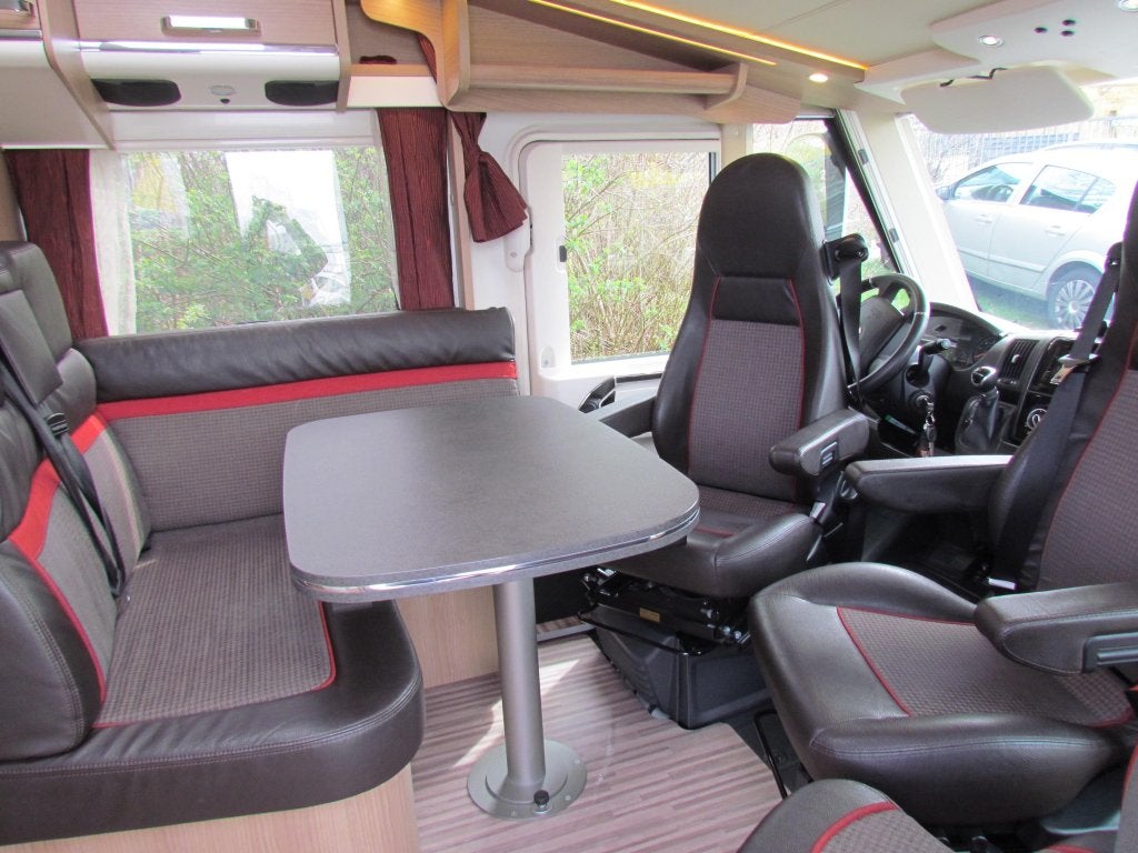 Malibu I 441 LE L/H-bed, Automaat, Caravans en Kamperen, Campers, Malibu, Fiat, 6 tot 7 meter, Bedrijf