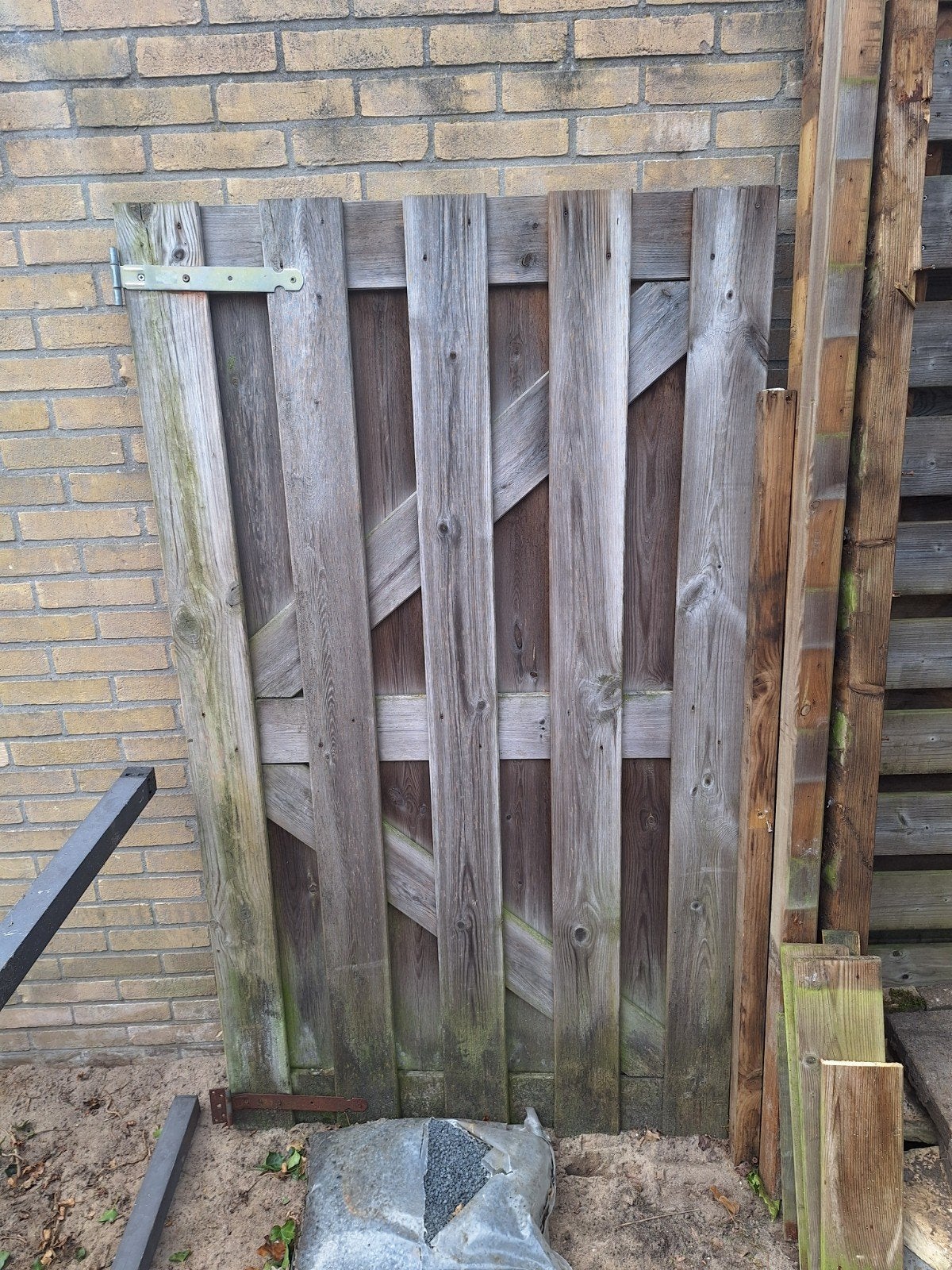 Houten schuttingdeur, Ophalen, Hout, Minder dan 3 meter, 1 tot 2 meter