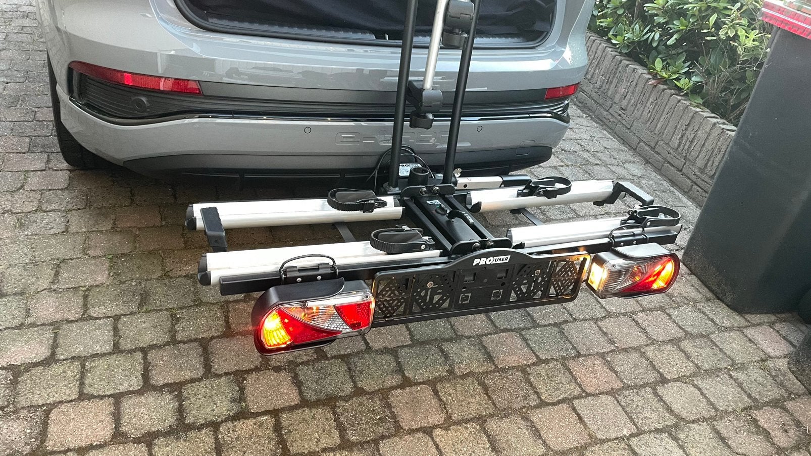 Pro User Diamant fietsendrager, Black Edition-uitvoering, Auto diversen, Fietsendragers, Ophalen, 2 fietsen, Zo goed als nieuw