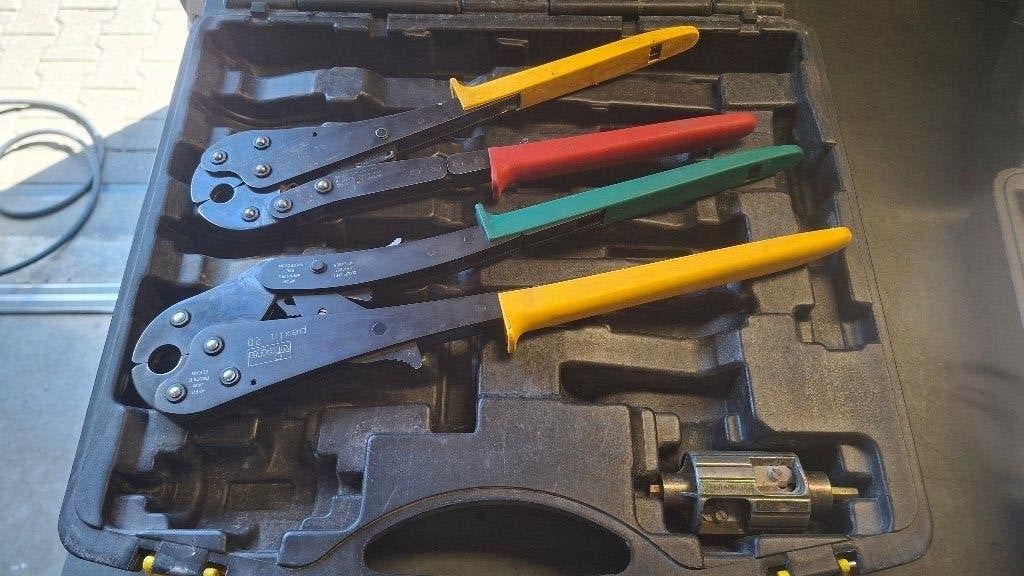 2x viega pexfit hand perstangen 16 + 20 met ontbramer, Auto diversen, Autogereedschap, ,, Ophalen of Verzenden, Zo goed als nieuw