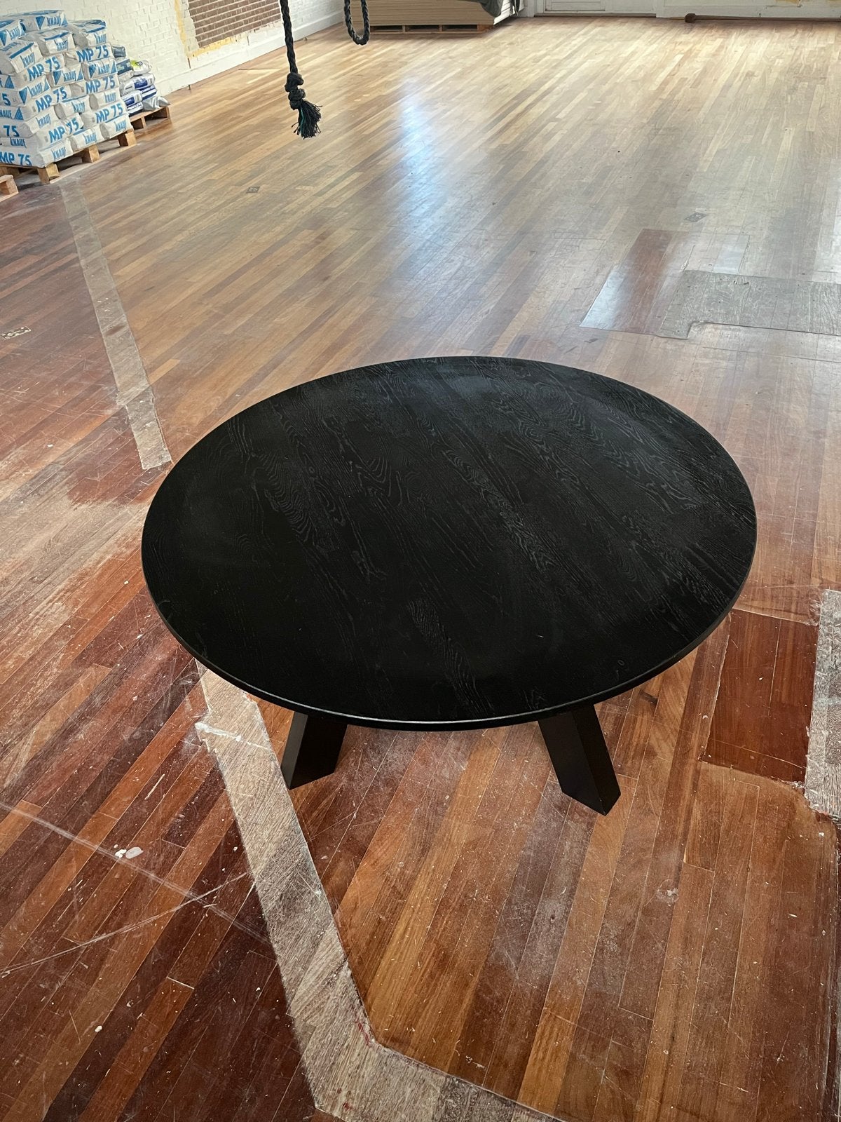 WOOOD Eettafel Rhonda - Rond, Zwart, Ø130cm, Ophalen, Gebruikt, 100 tot 150 cm, Rond