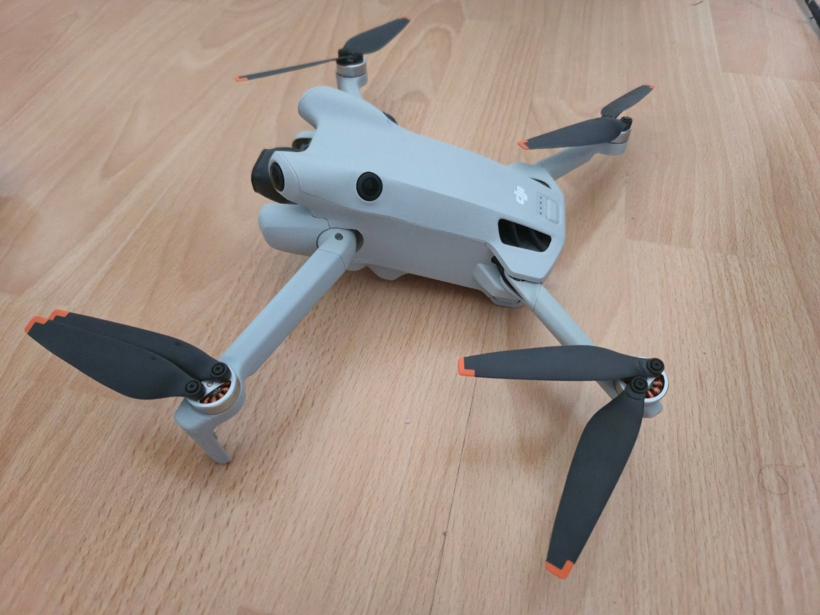 DJI mini 4 pro (RC N3), Audio, Tv en Foto, Drones, Ophalen of Verzenden, Zo goed als nieuw