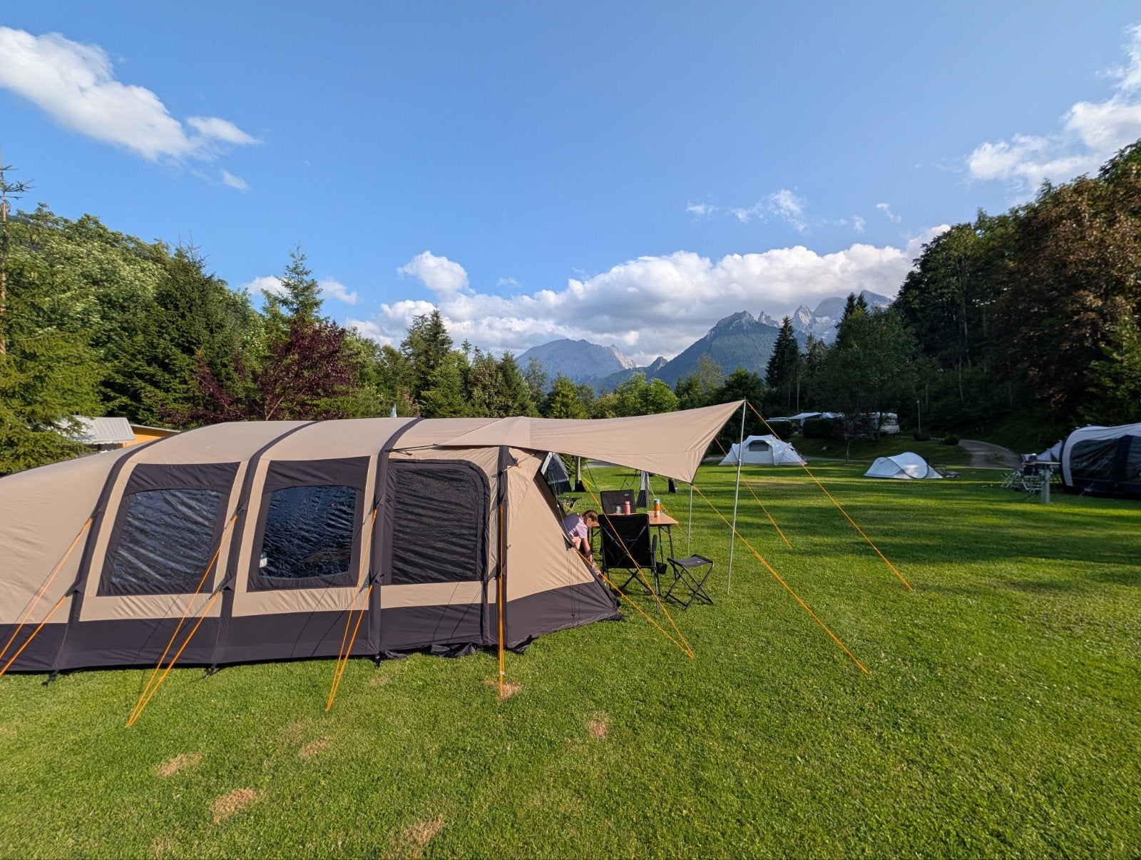 Redwood Navarro Air 340 tent, Ophalen, Zo goed als nieuw