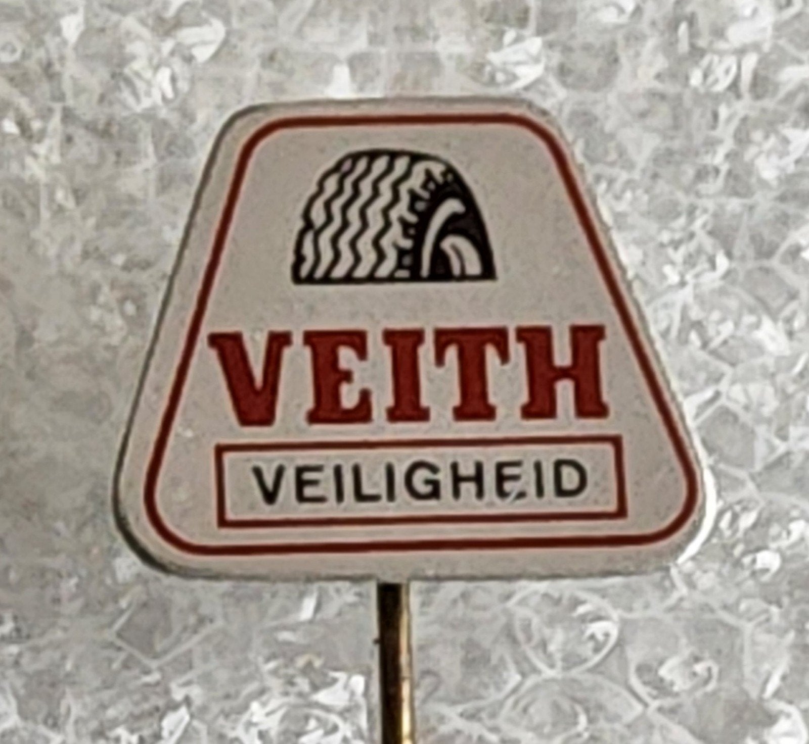 Vintage Veith Veiligheid Speldje - Auto Band, Ophalen of Verzenden, Zo goed als nieuw, Overige onderwerpen, Speldje of Pin