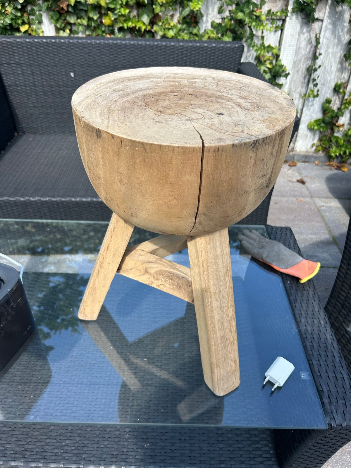Unieke houten kruk/bijzettafel van boomstam, Ophalen, Gebruikt, Hout