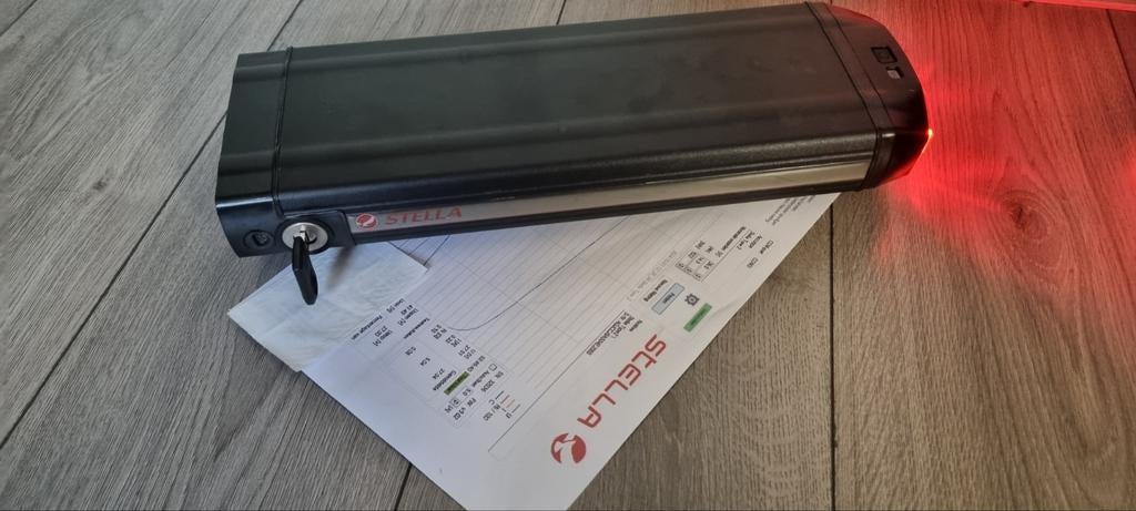 Stella Type2 met testrapport en garantie, Fietsen en Brommers, Fietsaccessoires | Fietsaccu's, Gebruikt, ., Ophalen of Verzenden