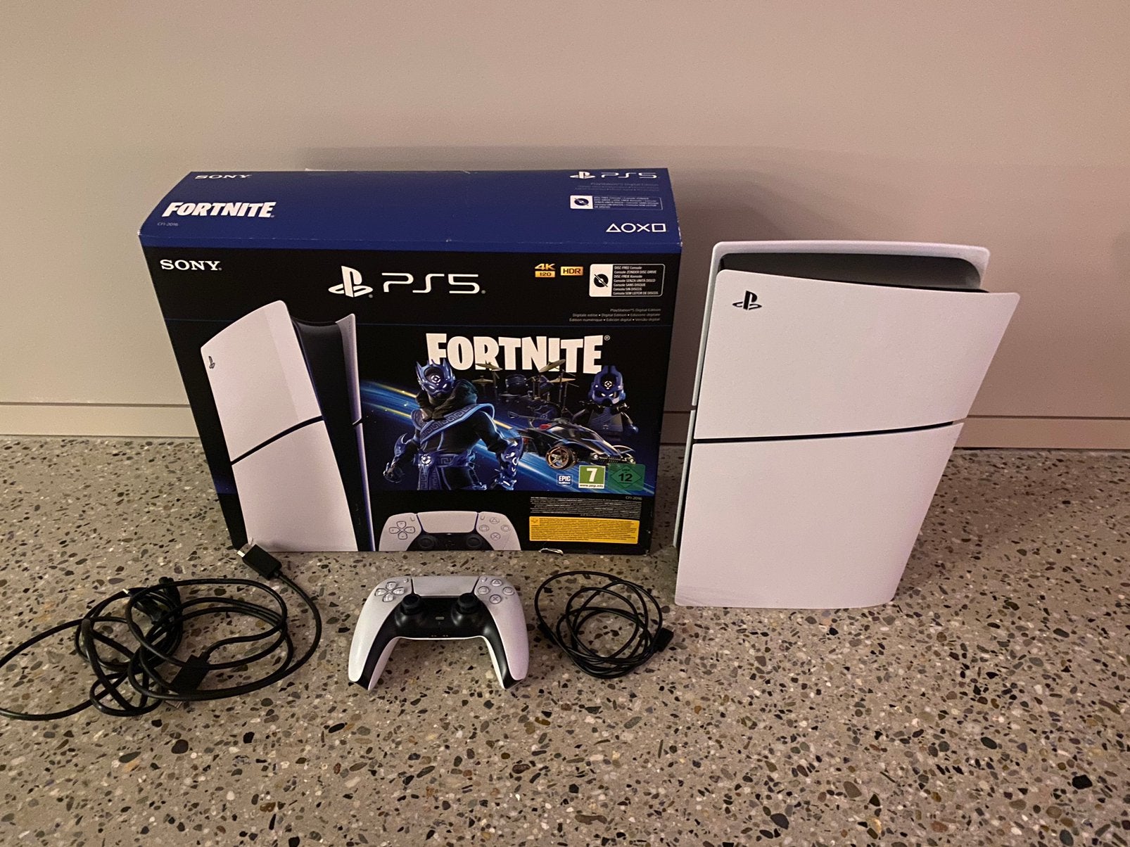Playstation 5 Digital Edition Fortnite, Ophalen, Zo goed als nieuw