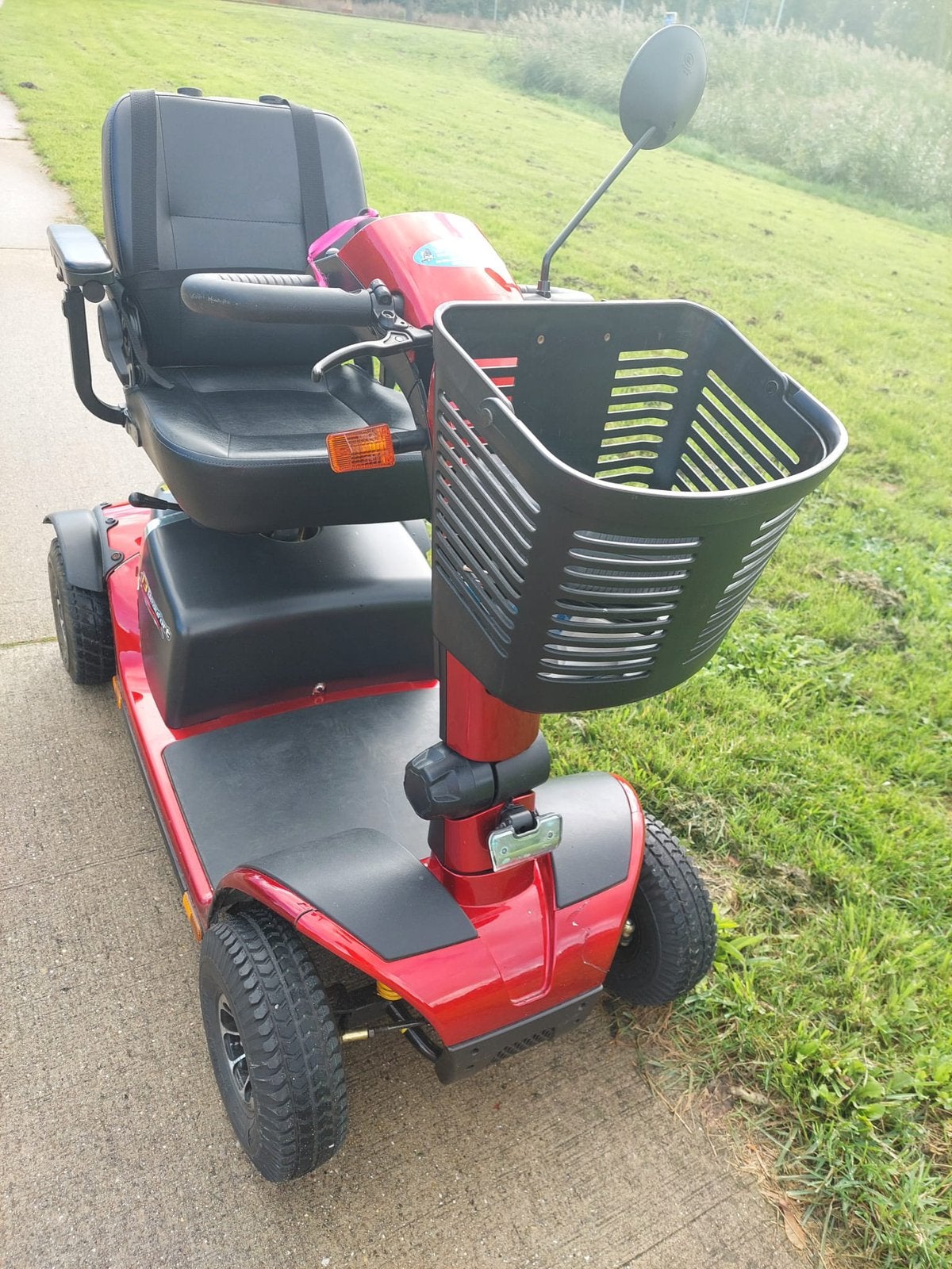 4 wiel Beaufort 13 Scootmobiel in perfecte staat, nw accu’s!, Diversen, Zo goed als nieuw, 46 km of meer, 11 t/m 15 km/u, Ophalen