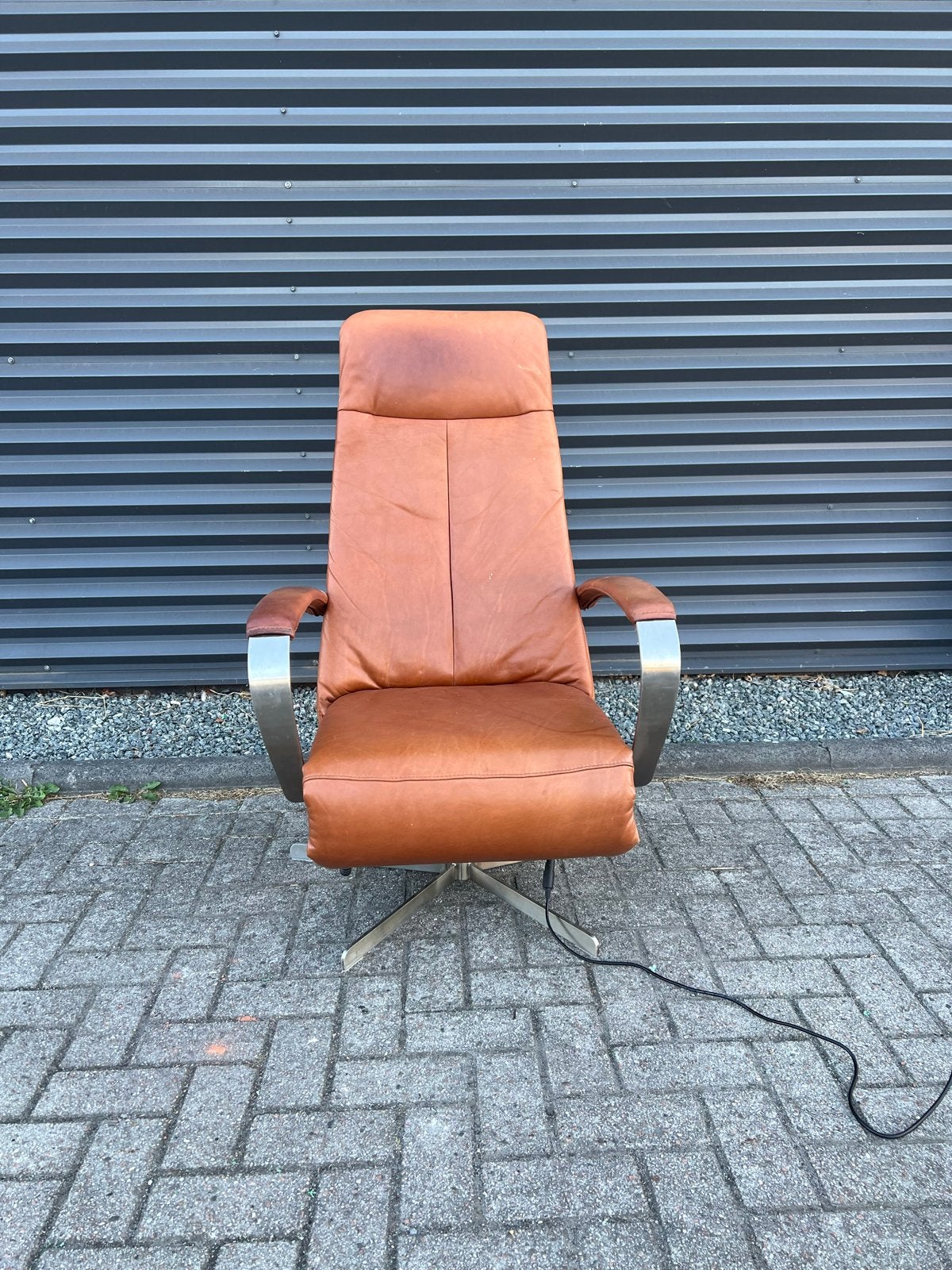 Gealux Twinz 212 Relaxfauteuil - Bruin Leer & RVS