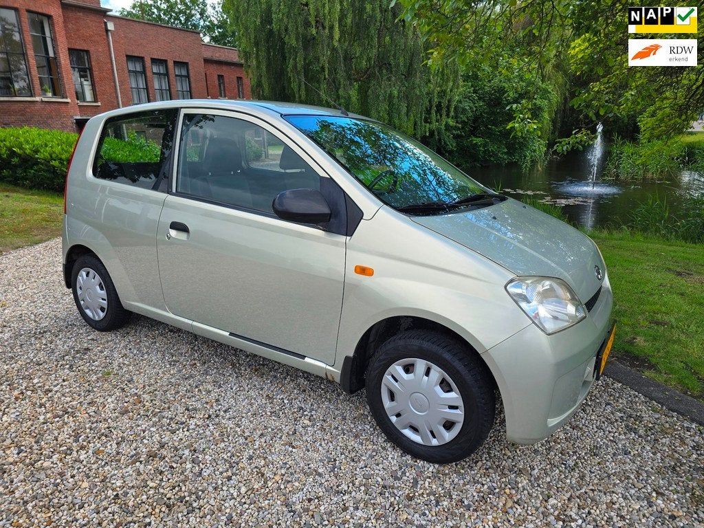Daihatsu Cuore 1.0-12V Azure AIRCO, Auto's, Airbags, 18 €/maand, 4 stoelen, Cuore