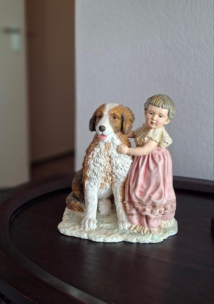 Beeldje meisje met hond - Decoratief figuur, Verzamelen, Beelden en Beeldjes, Ophalen