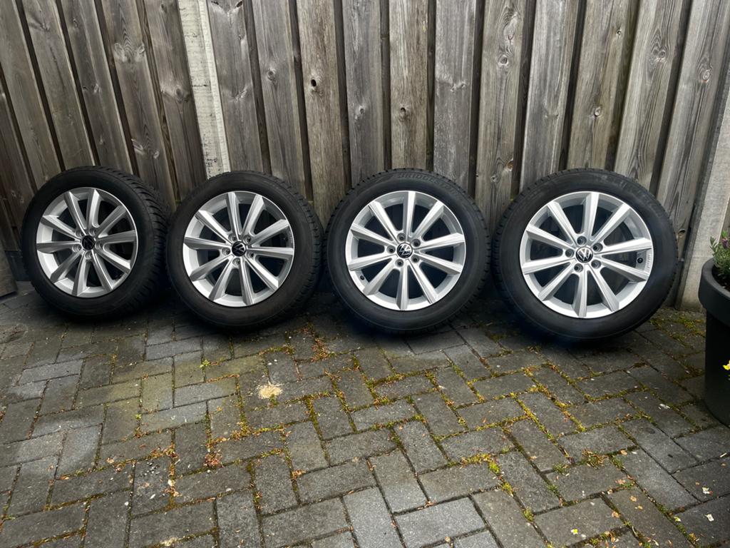 Winterset VW Polo 185/60R16 5x100, Gebruikt, 16 inch, Banden en Velgen, Personenwagen