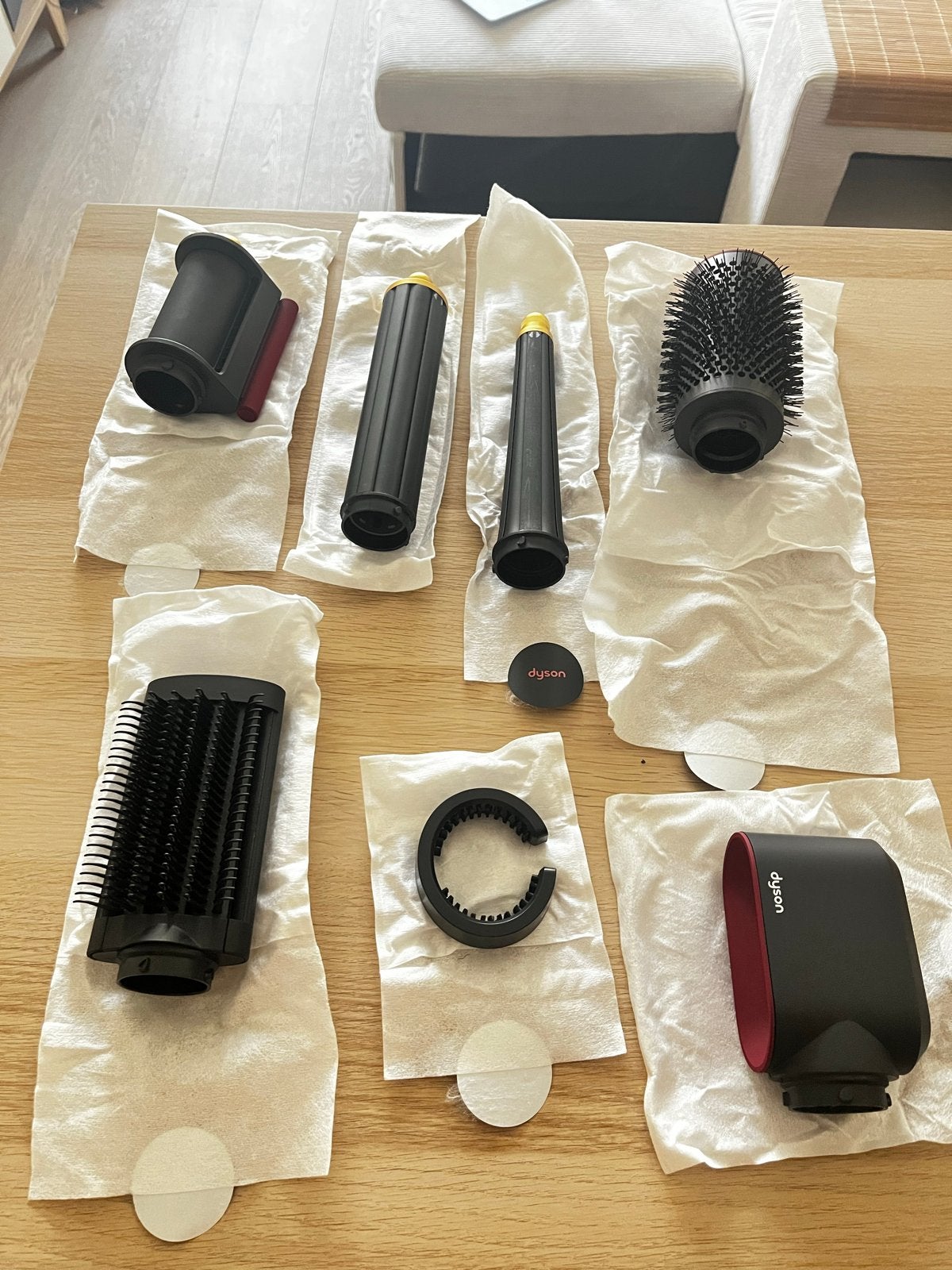 Dyson Airwrap opzetstukken Rood/Goud - Zo goed als nieuw, Witgoed en Apparatuur, Ophalen of Verzenden, Zo goed als nieuw, Haarverzorging