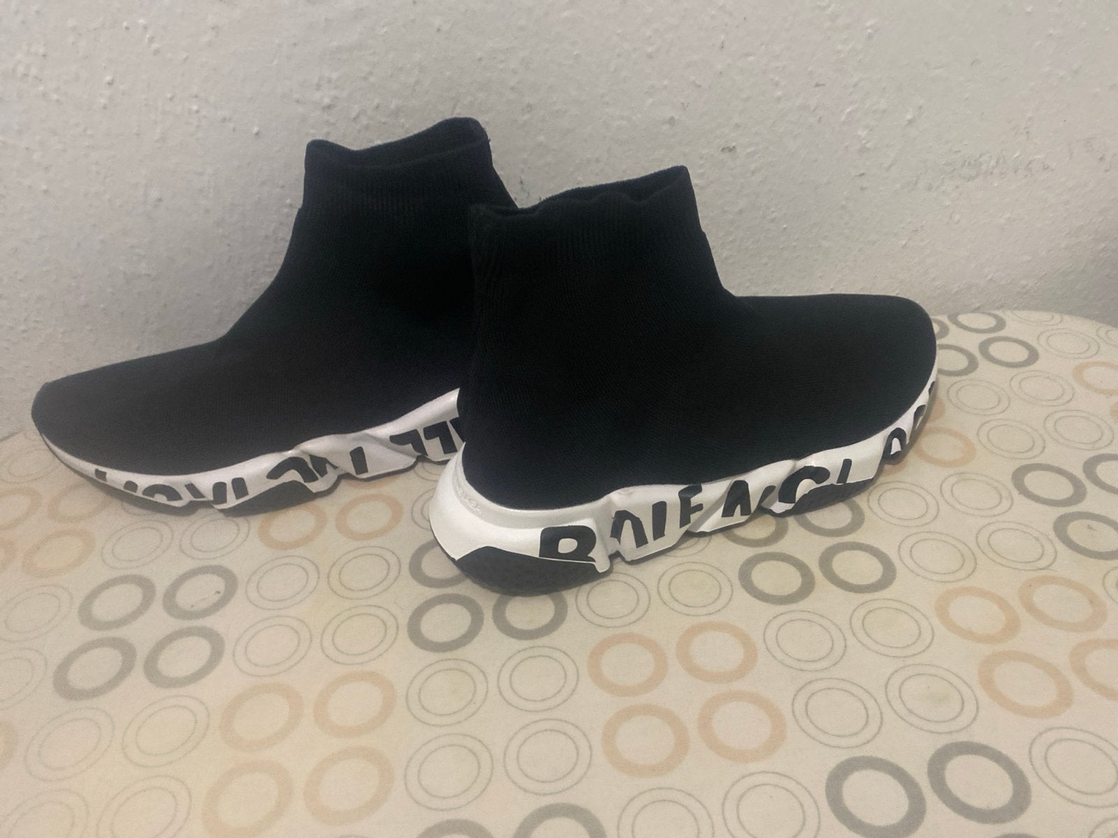 1x gedragen Balenciaga Speed Trainers Maat 45, Kleding | Heren, Schoenen, Ophalen of Verzenden, Gedragen, Zwart, Sneakers of Gympen