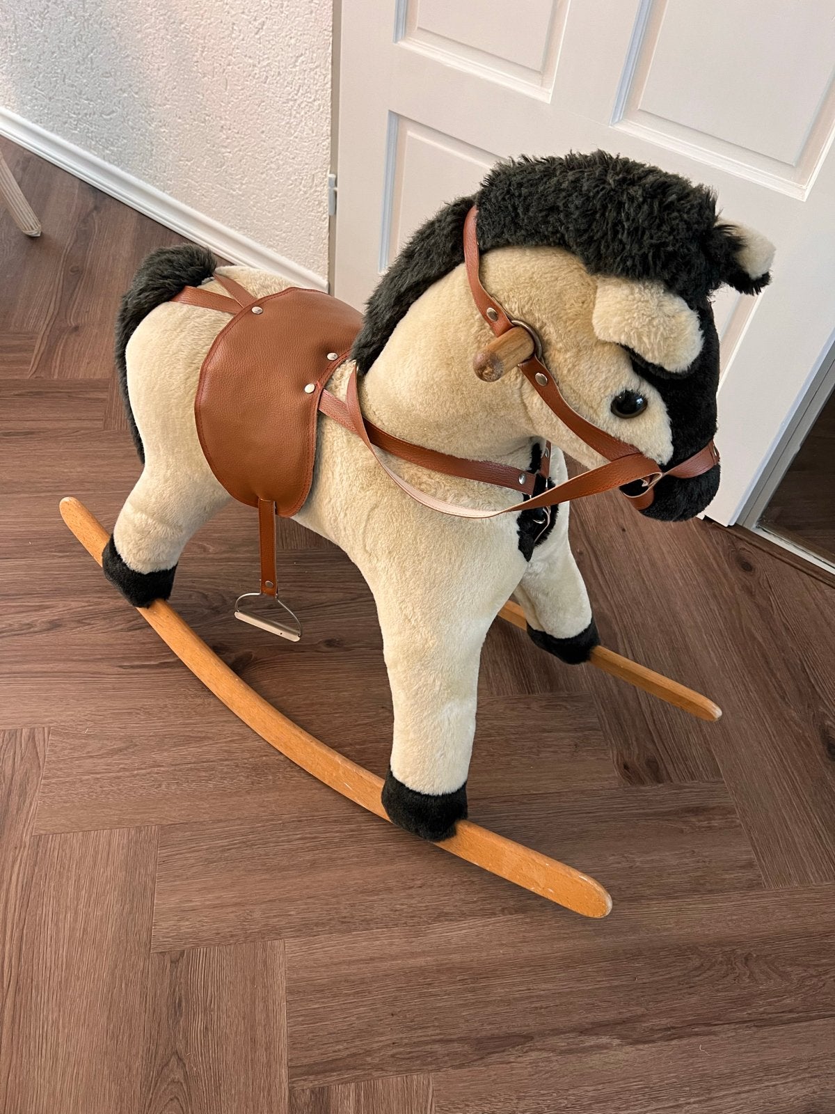 Schattig hobbelpaard voor uren speelplezier, Ophalen, Gebruikt, Jongen of Meisje