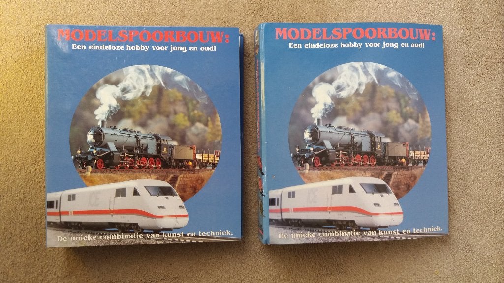 2 verzamelbanden modelspoor voor 15euro gratis verzenden, Wisselstroom, Verzenden, Wagon, Zo goed als nieuw