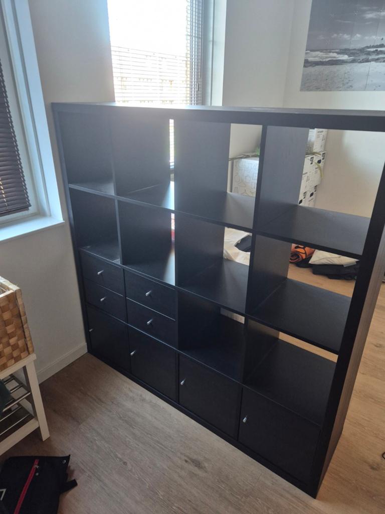 IKEA KALLAX 4x4 met 4 deurtjes en 4 lades, Ophalen, Overige materialen, 100 tot 150 cm, Zo goed als nieuw
