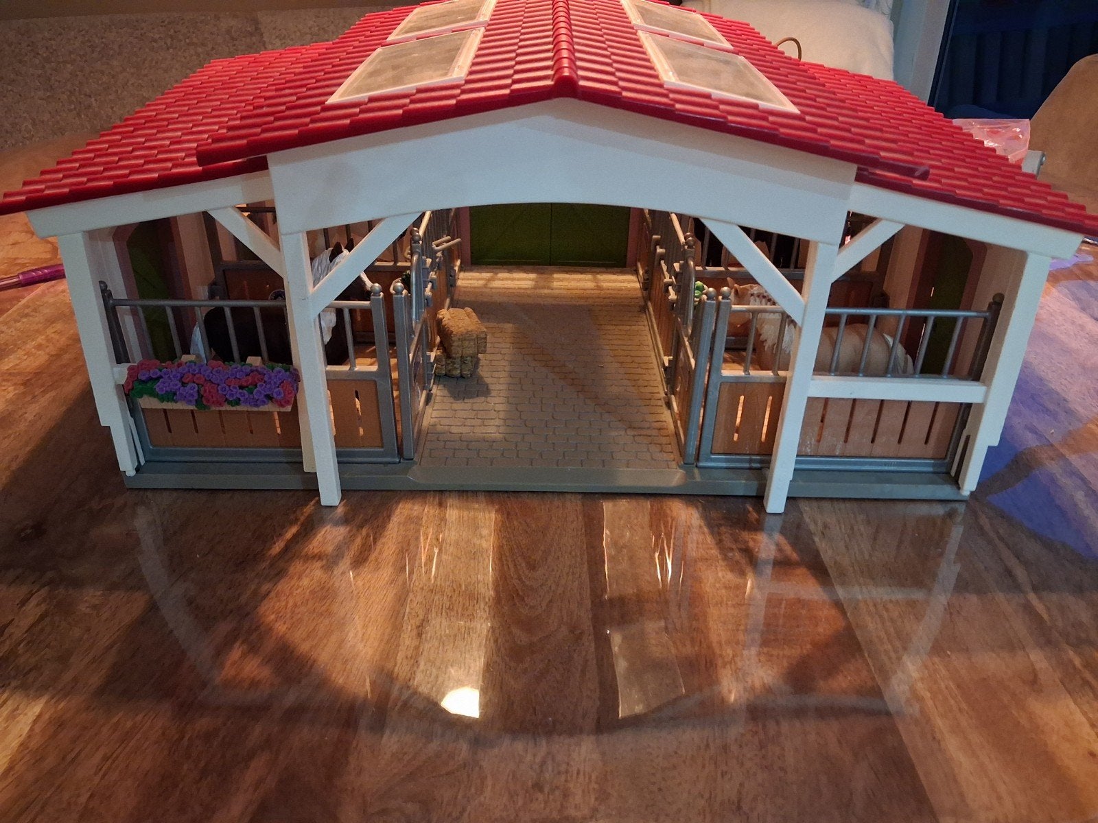 Schleich manege met paarden en accessoires, Ophalen of Verzenden, Gebruikt