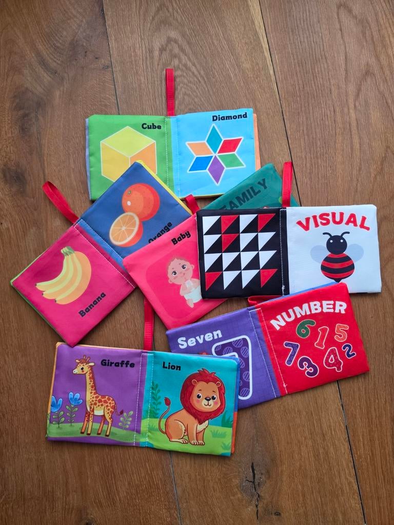 Meerdere knisperboekjes, Kinderen en Baby's, Ophalen, Nieuw, Overige typen