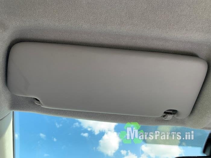 Zonneklep van een Opel Corsa, Gebruikt, -, -, Opel