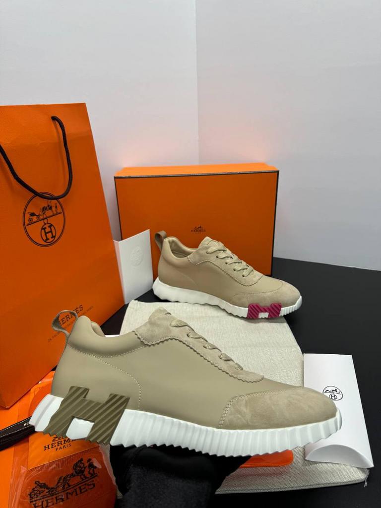 HERMES sneakers schoenen heren beige, Ophalen of Verzenden, Zo goed als nieuw, Overige kleuren