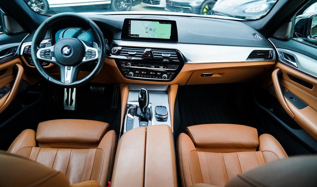 BMW 5-serie 530e iPerformance High Executive | M-pakket | Ma, 1998 cc, Achterwielaandrijving, Gebruikt, 4 cilinders