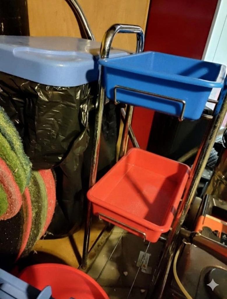 Professionele Dweilsystemen en Schoonmaakkar, Ophalen of Verzenden, Dweilemmer, -bak, of -wagen