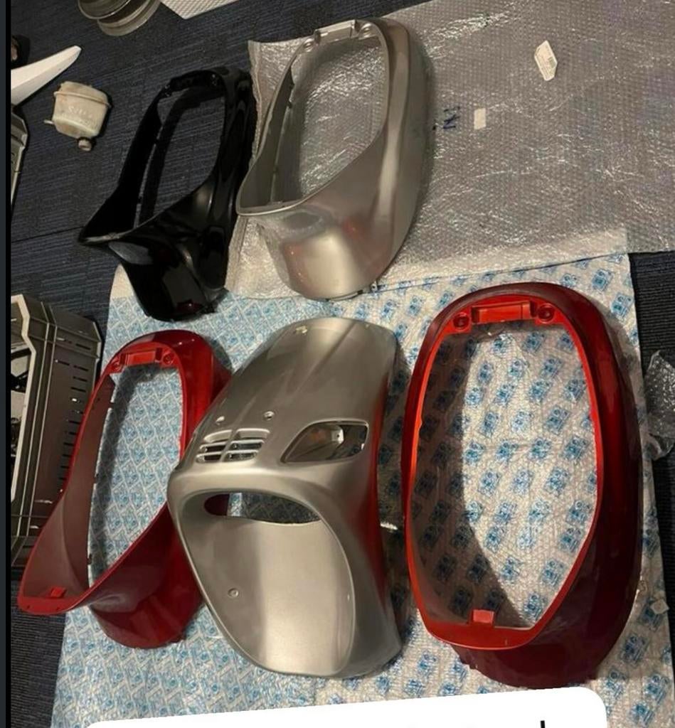 Nos nieuwe zip type 3 achterkap + voorkap (piaggio)(50)(180), Ophalen of Verzenden