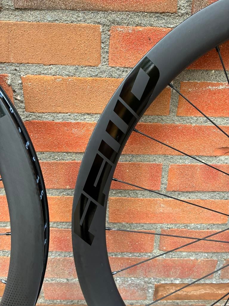 FFWD tyro 2.0 carbon wielset disc, Zo goed als nieuw, Racefiets, Carbon, Ophalen