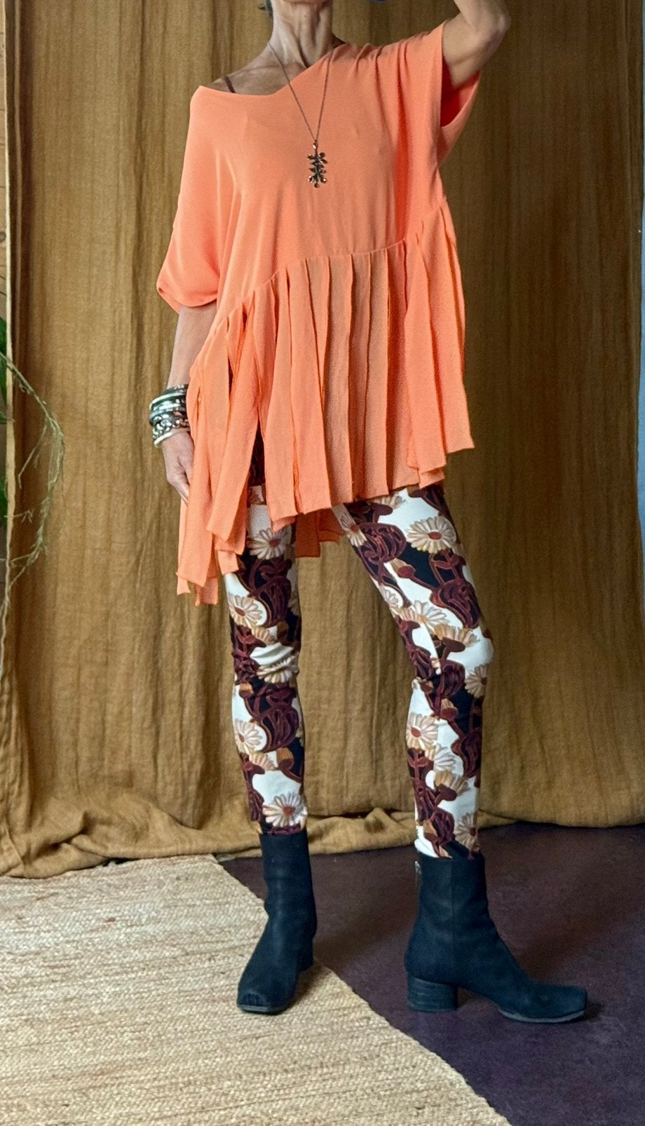 Mooi shirt in mandarijntint vib Grieks ontwerpster 38, Ophalen of Verzenden, Zo goed als nieuw, Maat 38/40 (M), Oranje