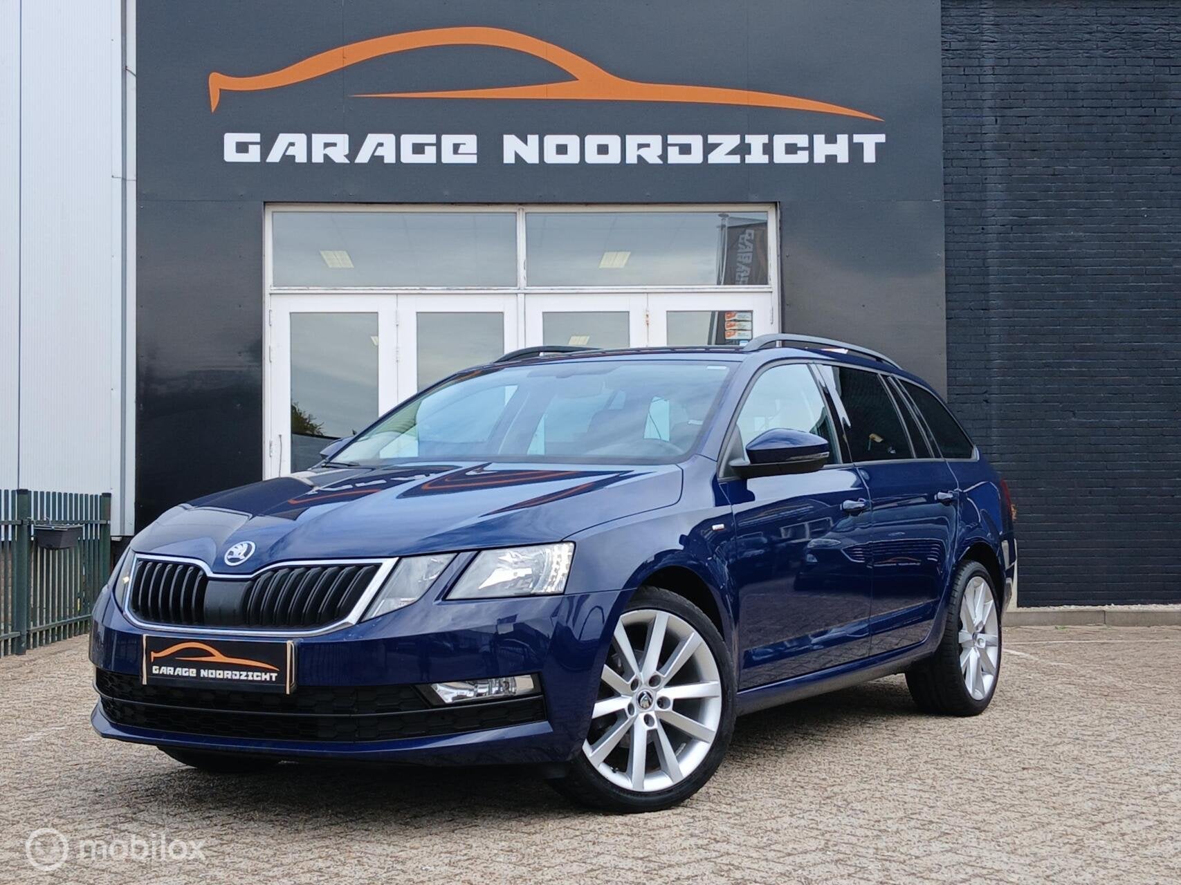 Skoda Octavia Combi 1.6 TDI Greentech Style Business, Voorwielaandrijving, 1227 kg, Stof, Gebruikt