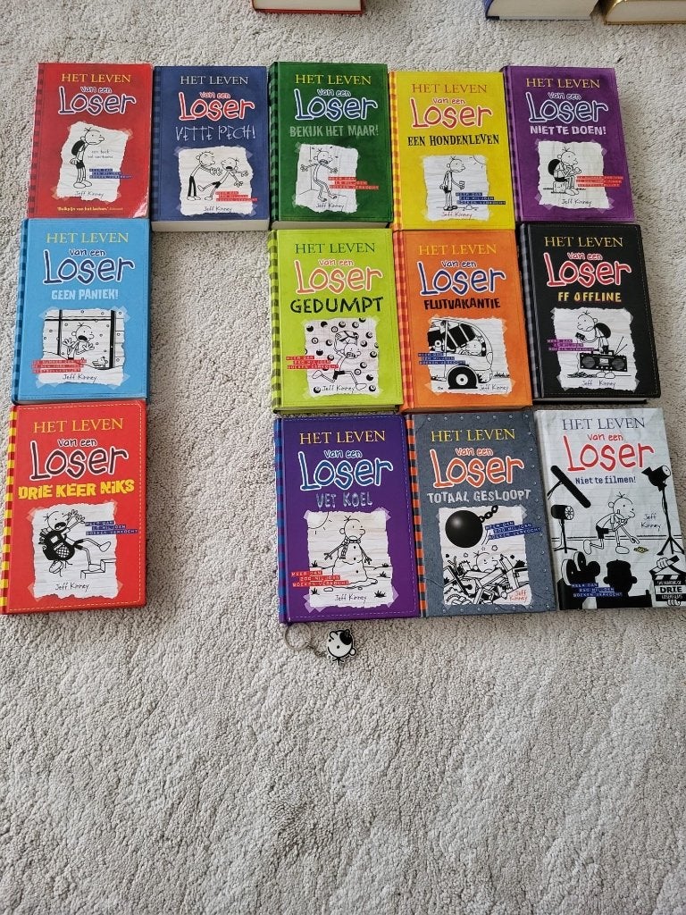 Boeken Muts, Looser, Boomhut, Ophalen, Zo goed als nieuw, Diverse auteurs, Fictie