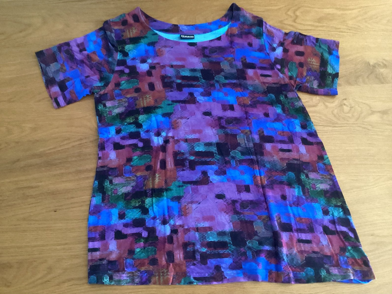 Zweeds Design, Kleding | Dames, Ophalen of Verzenden, Zo goed als nieuw, Maat 42/44 (L), Paars
