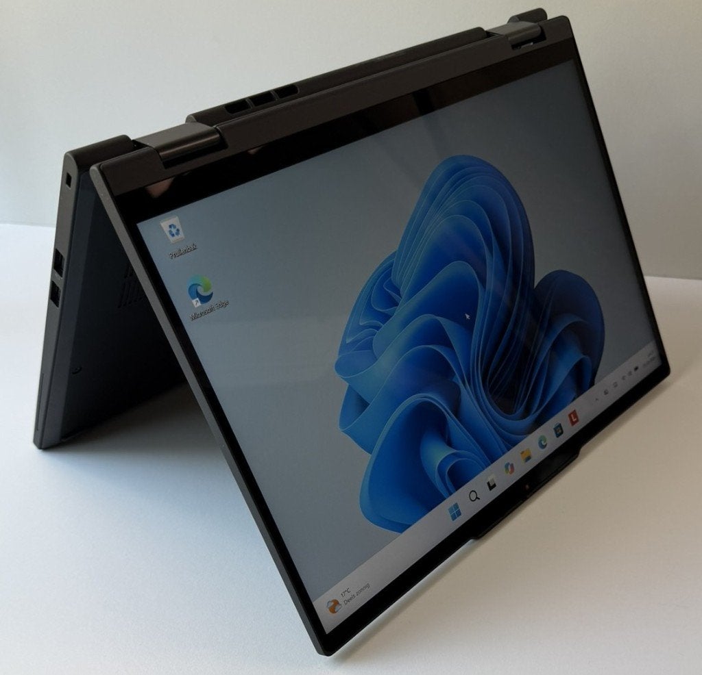 Lenovo ThinkPad T14s 2-in-1 Gen 1 Nieuw 32GB RAM Touchscreen, Computers en Software, Nieuw, Intel Core Ultra 5 225U  12 Cores