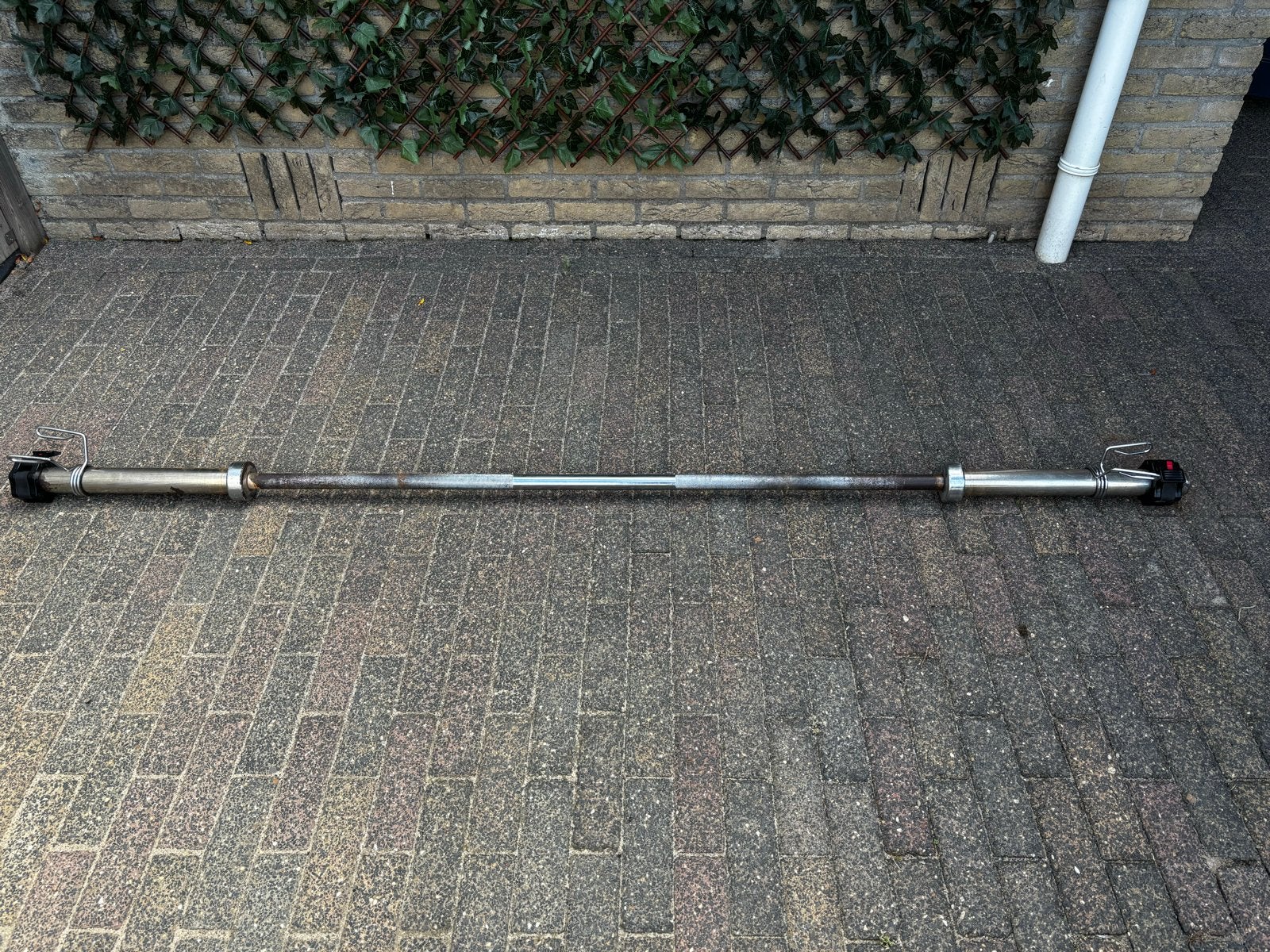 Fitnessstang met gewichten (2x20, 2x10, 4x5, 2x2.5 kg), Ophalen, Gebruikt, Halterset