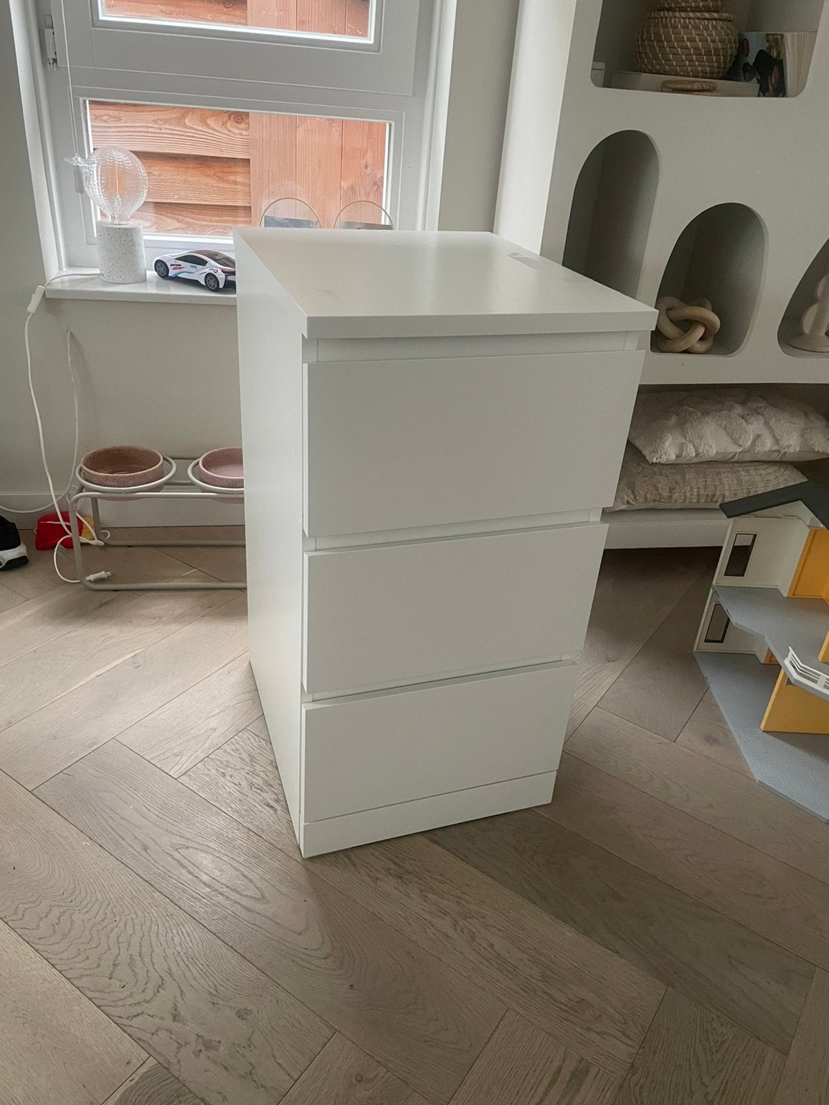 Malm ladekast, Ophalen, 50 tot 100 cm, Zo goed als nieuw, Minder dan 100 cm