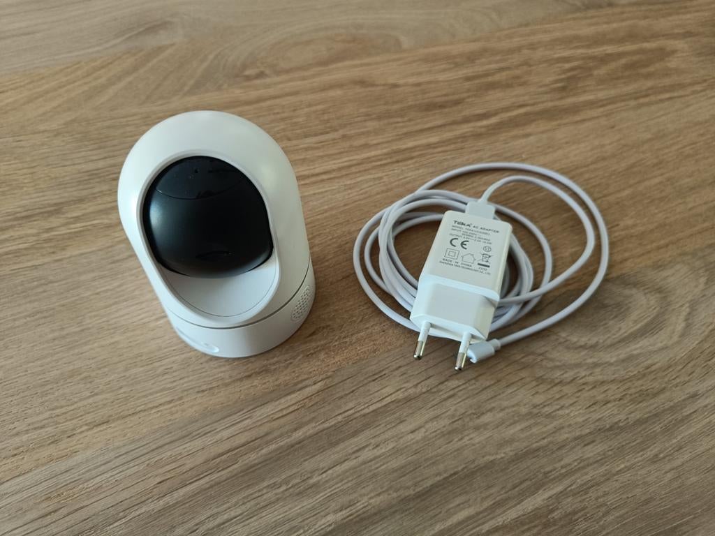Eufy Security Indoor Cam 2K Pan & Tilt - Beveiligingscamera, Audio, Tv en Foto, Videobewaking, Ophalen of Verzenden, Zo goed als nieuw