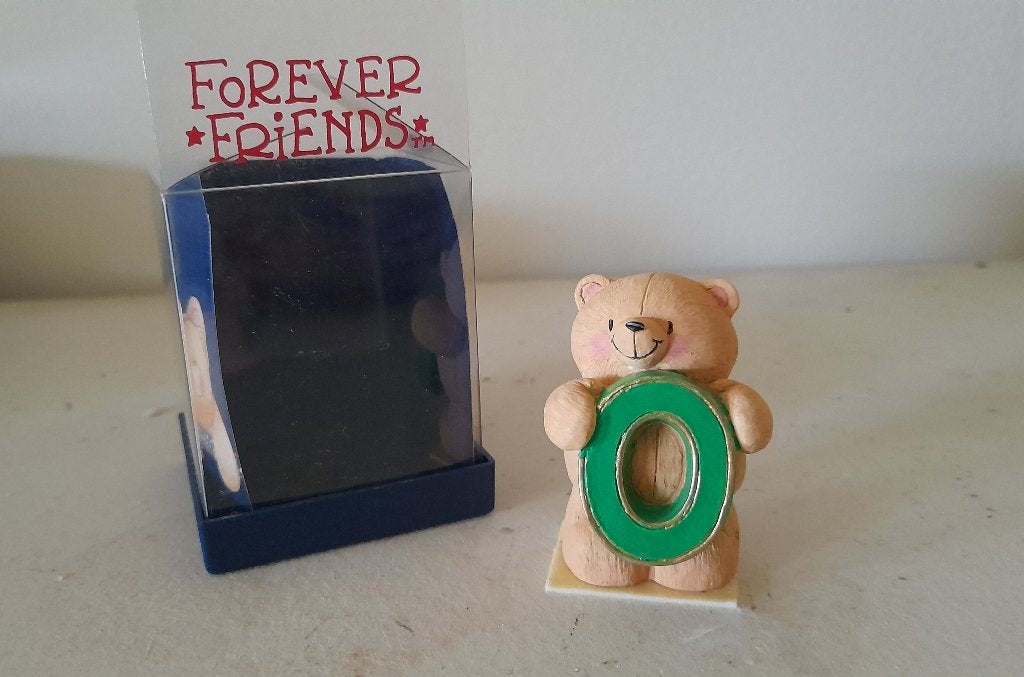 Andrew Brownsword Coll. Forever Friends Beertje letter O, Verzamelen, Ophalen of Verzenden, Gebruikt, Beeldje, Forever Friends