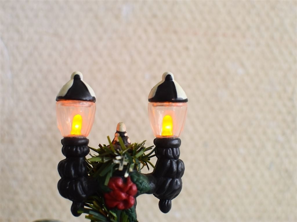 Kersttafereel van Holiday Creations 52216, Ophalen of Verzenden, Gebruikt