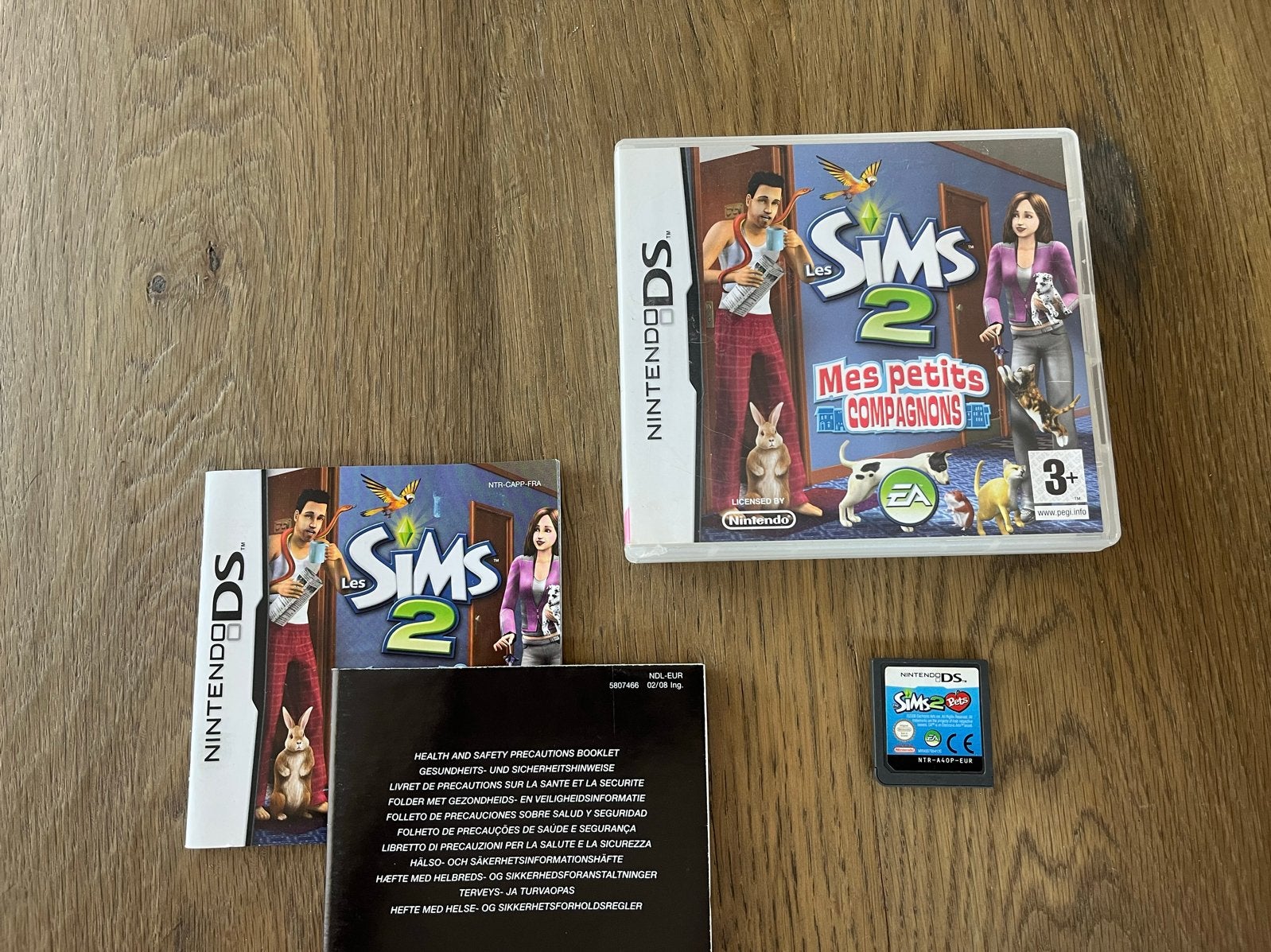 The Sims 2 Pets Nintendo DS - Compleet met boekje, 1 speler, Ophalen of Verzenden, Zo goed als nieuw, Vanaf 3 jaar