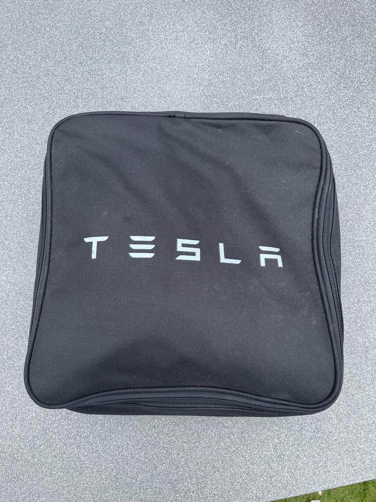 Tesla thuis lader incl omvormer voor 230v, Ophalen of Verzenden, Gebruikt, Laadpaal