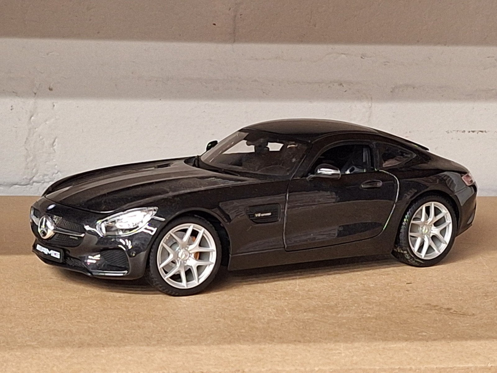 Mercedes AMG GT, Maisto, Ophalen of Verzenden, Zo goed als nieuw, Maisto