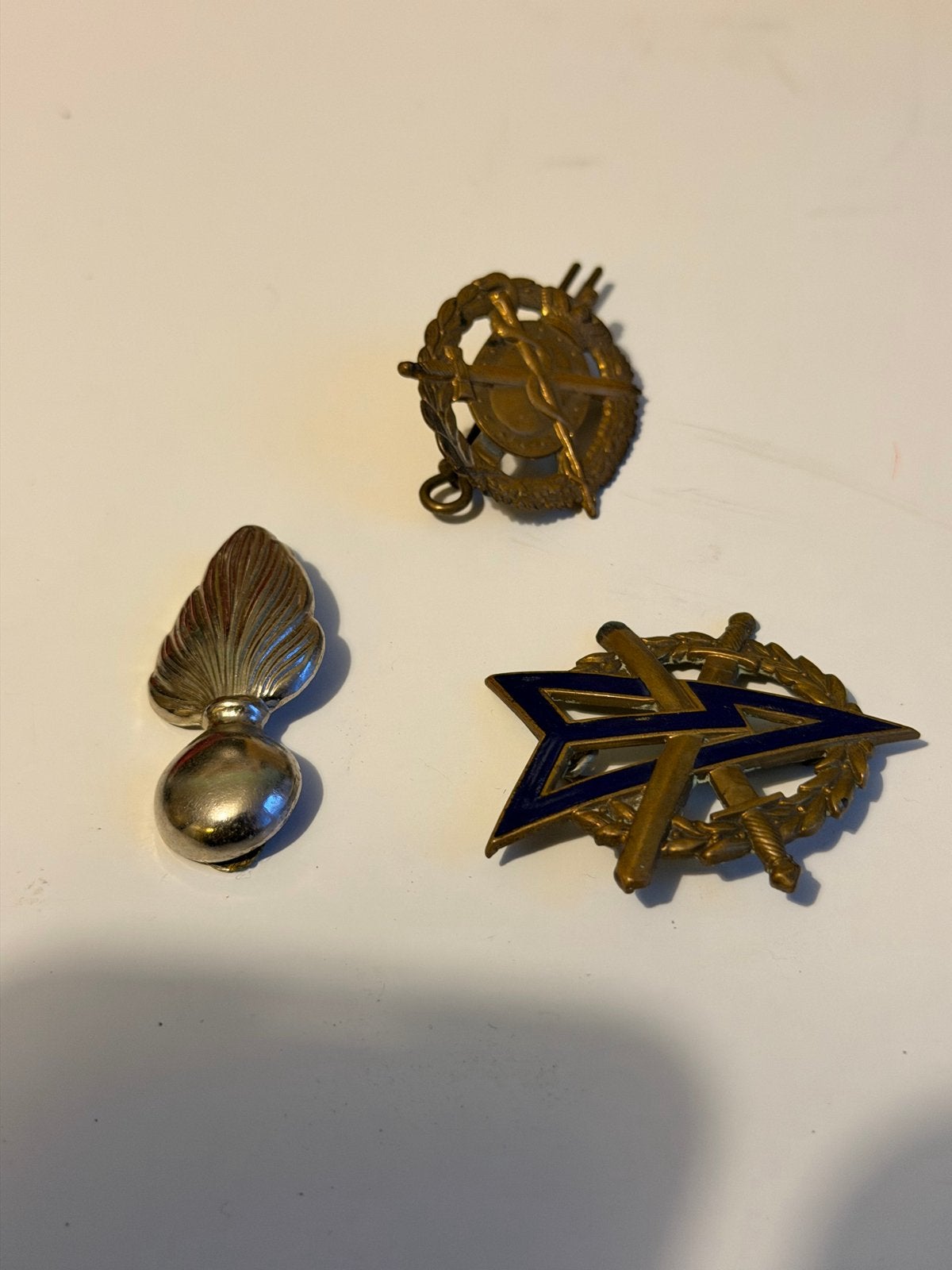 Militair embleem / badge - Landmacht, Verzamelen, Ophalen of Verzenden, Landmacht, Overige gebieden, Embleem of Badge