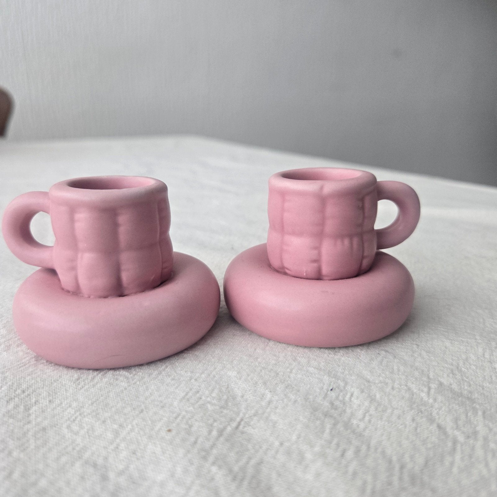 Baby poederroze kaarsenhouders voor lange kaarsen, Overige merken, Ophalen of Verzenden, Zo goed als nieuw, Roze