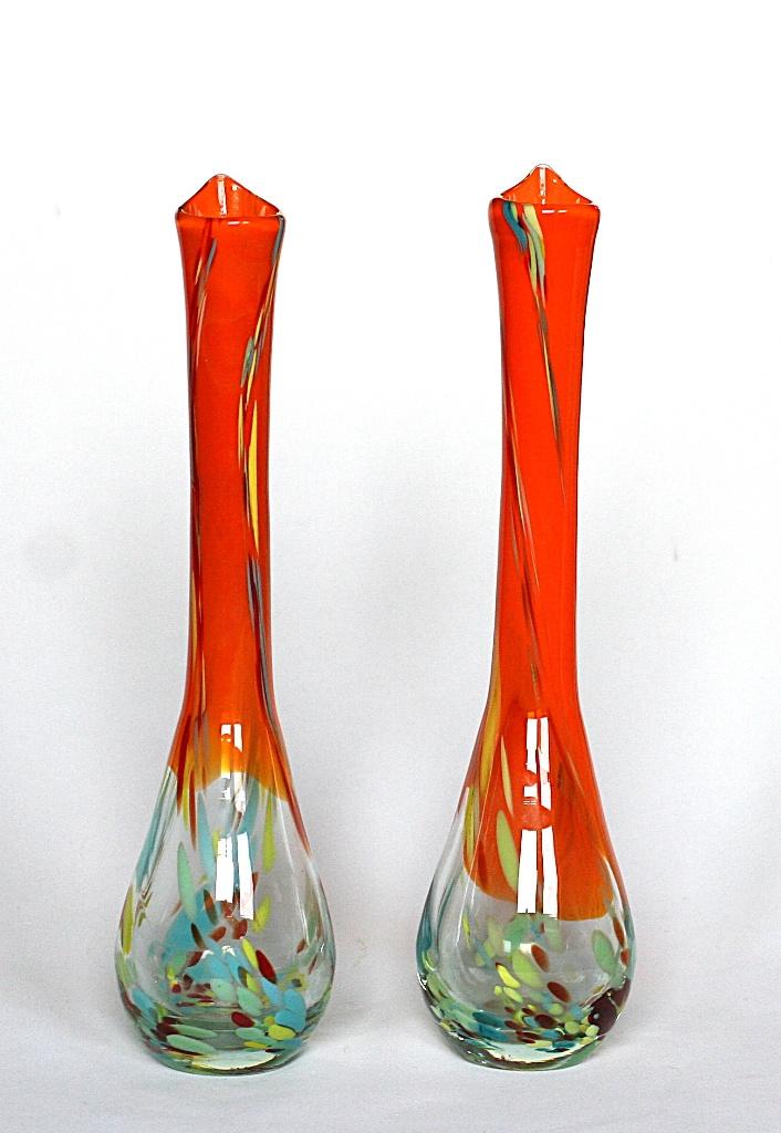 Twee Oranje / Rode decoratieve Vazen, Overige kleuren, Ophalen of Verzenden, Minder dan 50 cm, Glas
