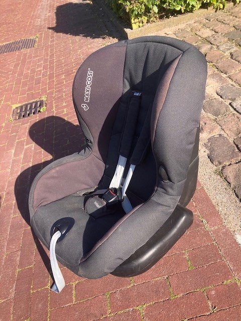 autostoeltje MAXO COSI in prima staat en netjes 9,90 euro, Ophalen, 0 t/m 13 kg, Maxi-Cosi, Gebruikt
