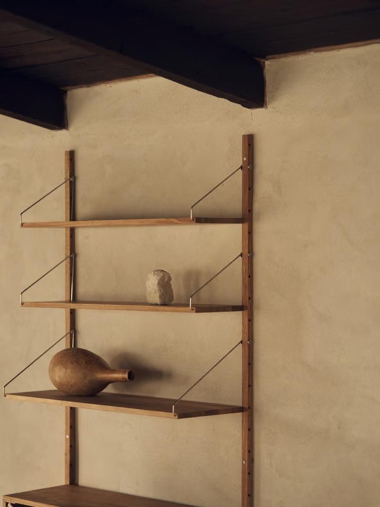 Frama Shelf Library - Deens design wandkast, Gebruikt, Eikenhout, Ophalen of Verzenden, Minder dan 150 cm
