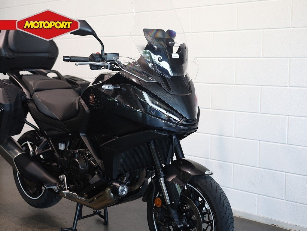 Honda NT 1100 (bj 2024), Bedrijf, Mc.benelux@honda-eu.com, Toermotor, Honda Motor Europe Ltd Netherlands branc