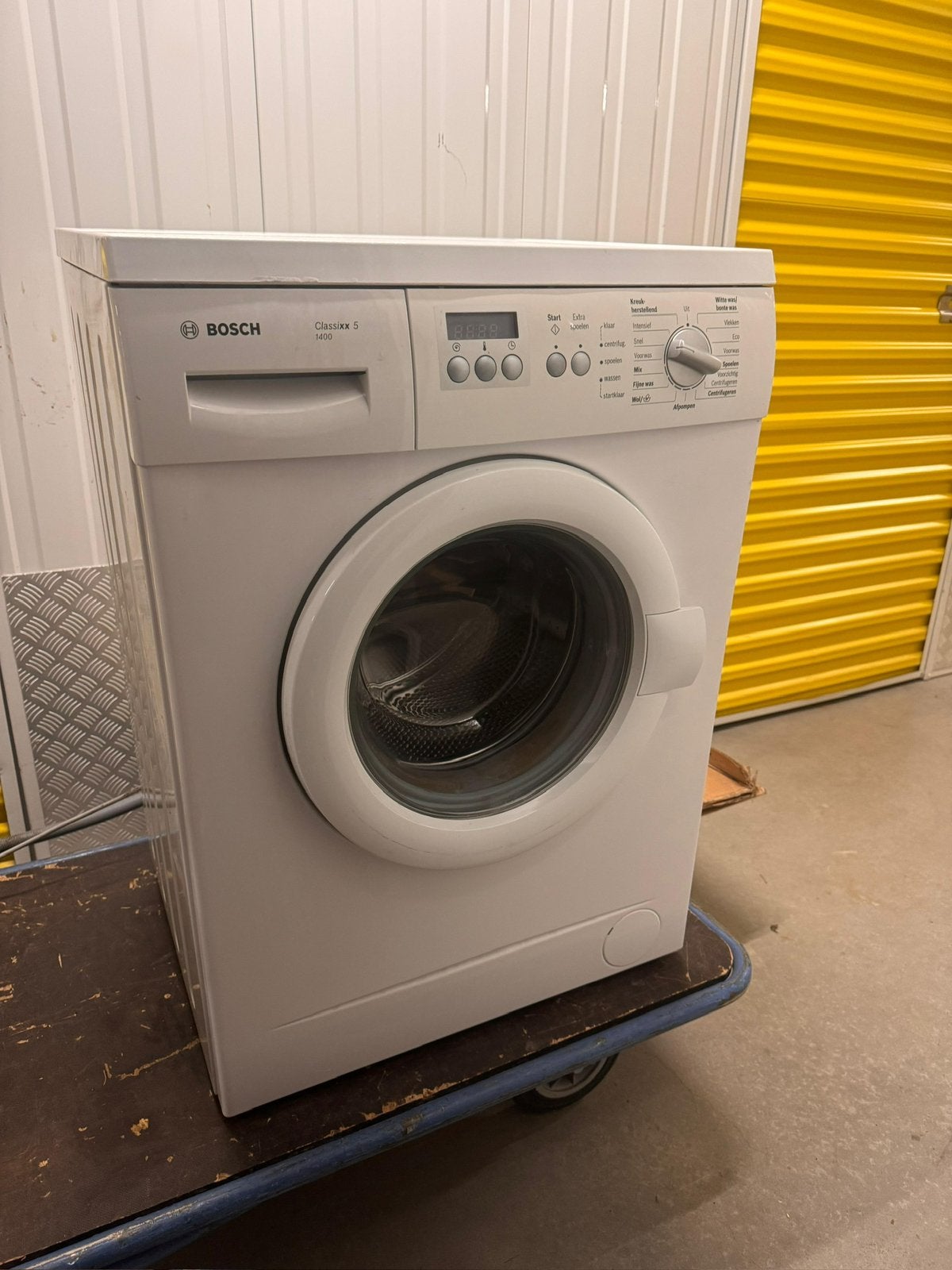 BOSCH wasmachine, Ophalen, Zo goed als nieuw, 1200 tot 1600 toeren, 85 tot 90 cm